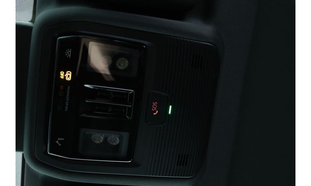 887010