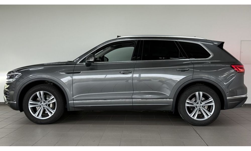 613681