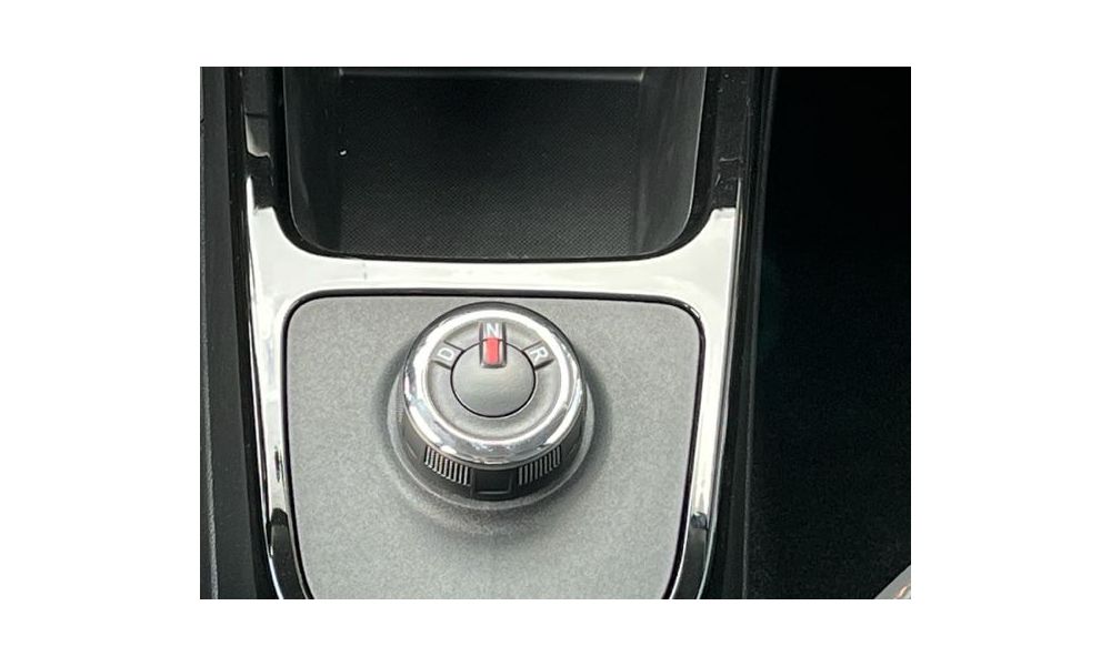 332295
