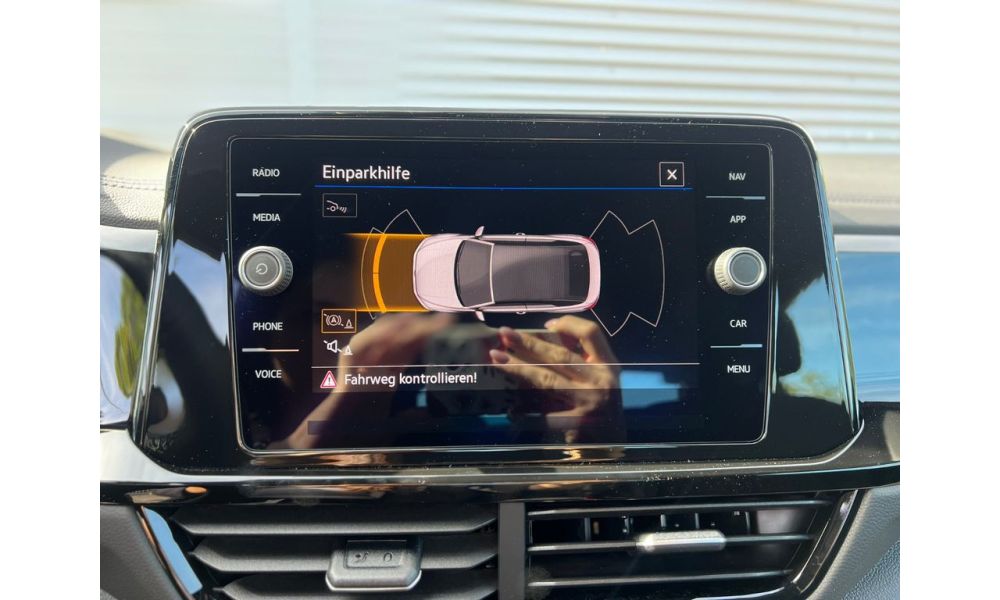 363709