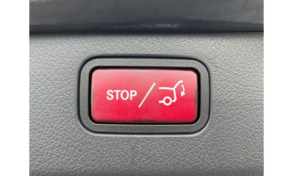 322949