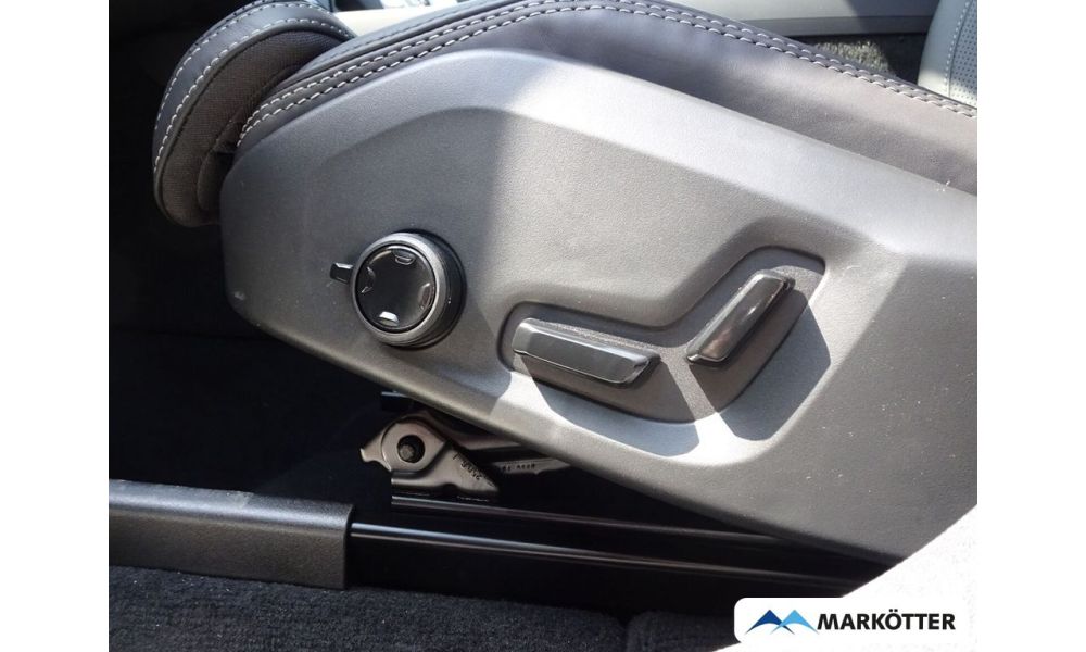 702601