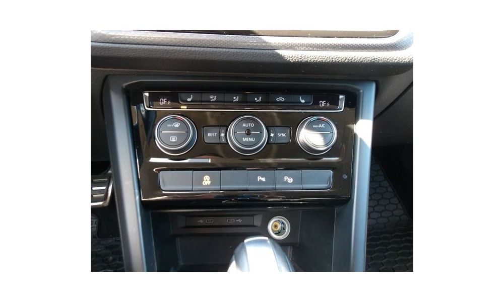 614240