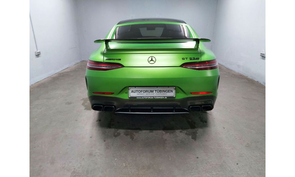 9943
