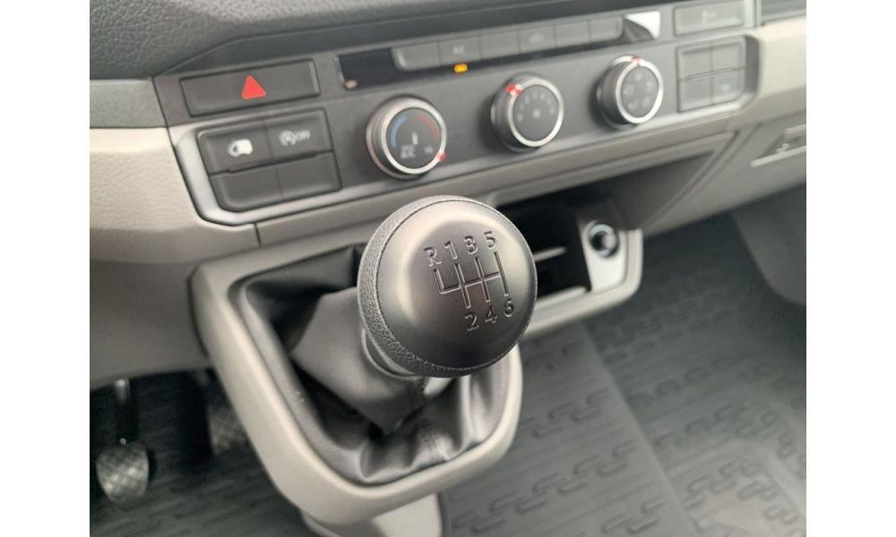 444643
