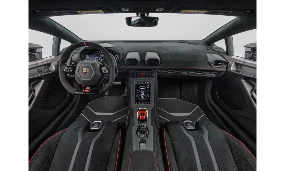 879361