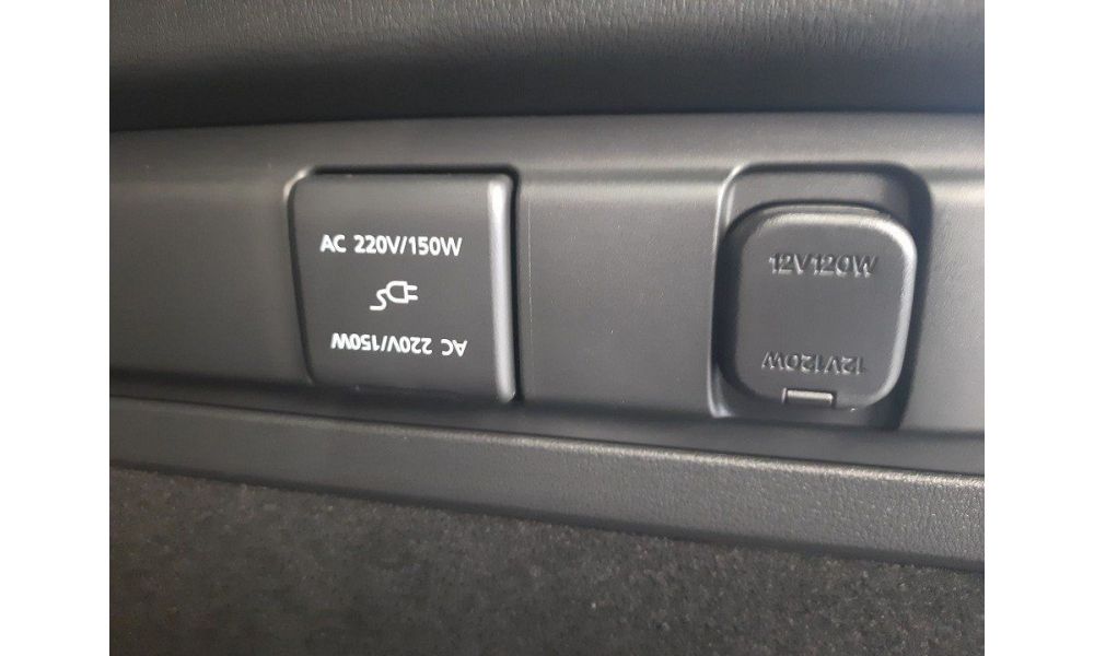 351077