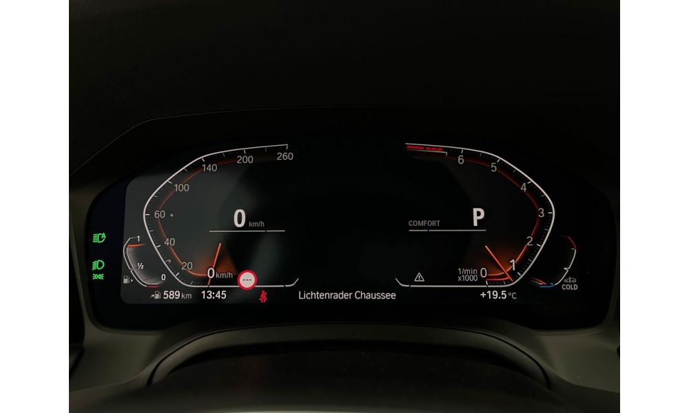 898002