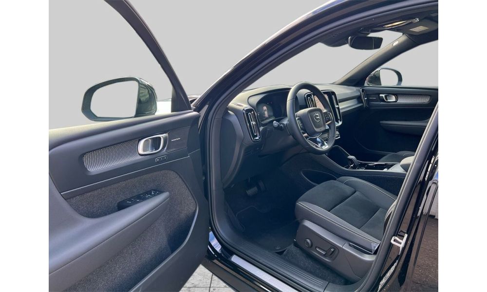 405196