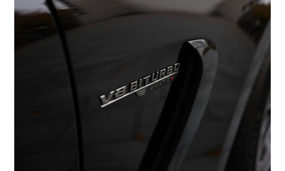 969990
