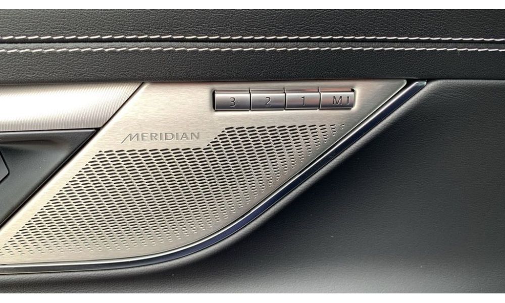 997310
