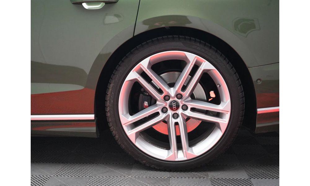 457870