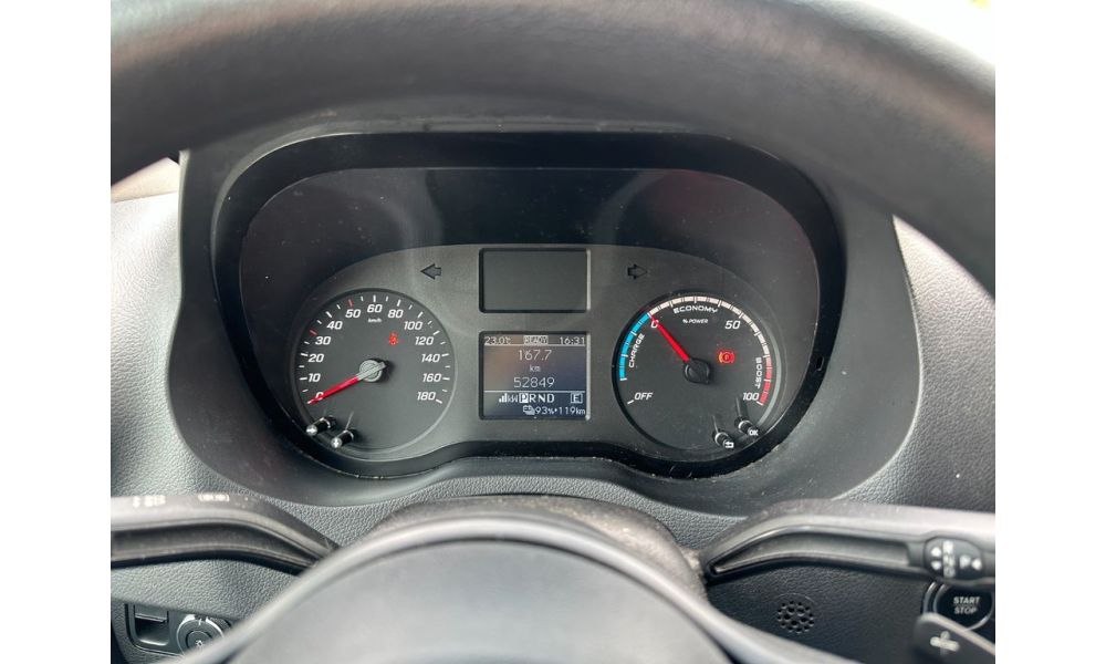 304659