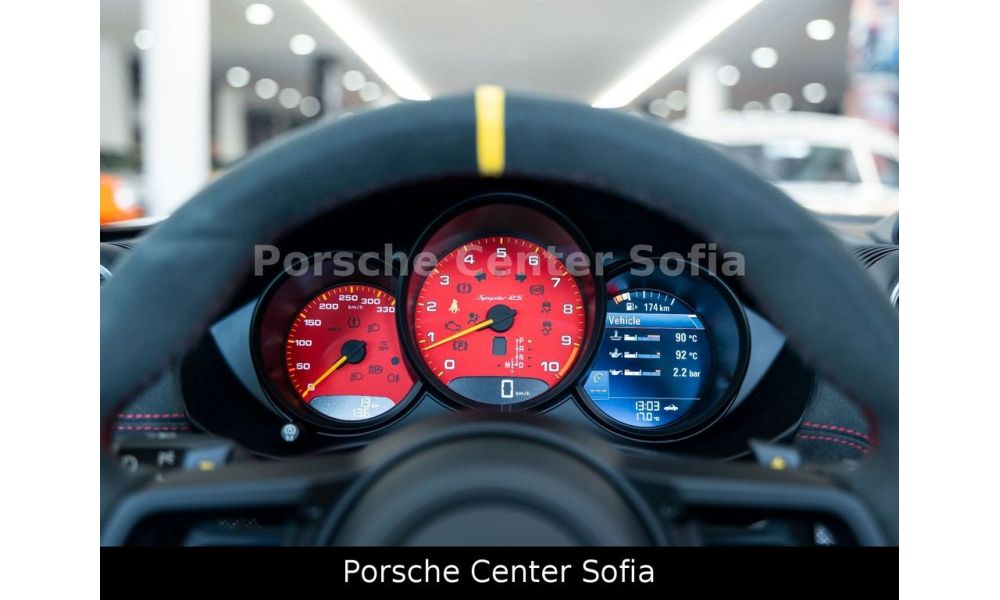 917893