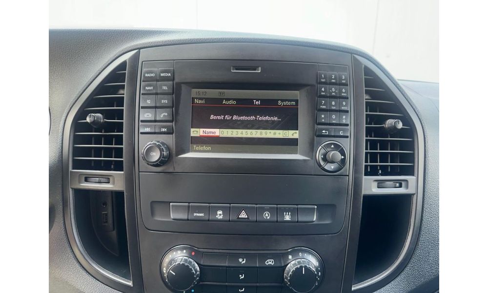 569070