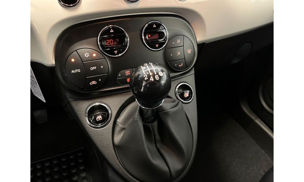 743112