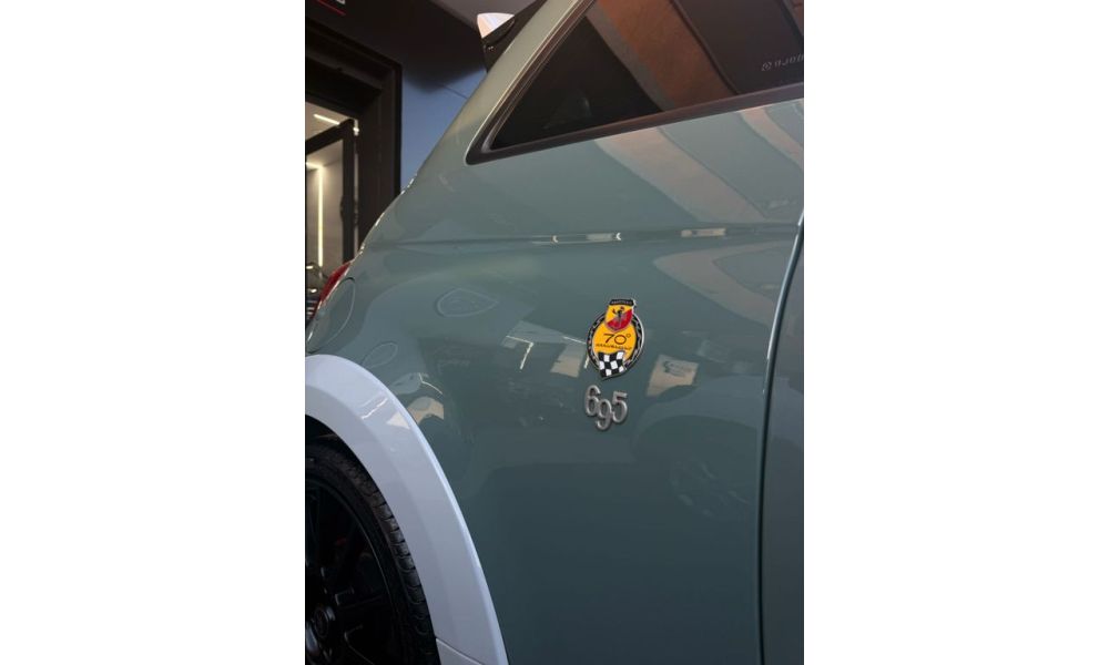 686099