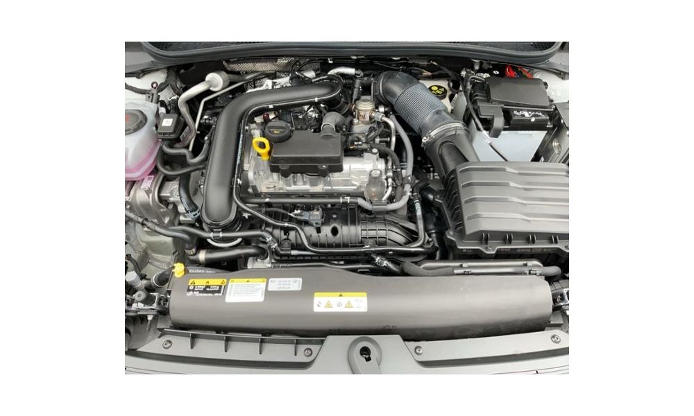 992221