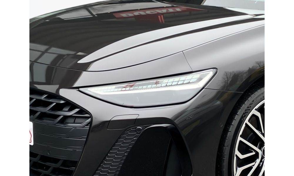 918297