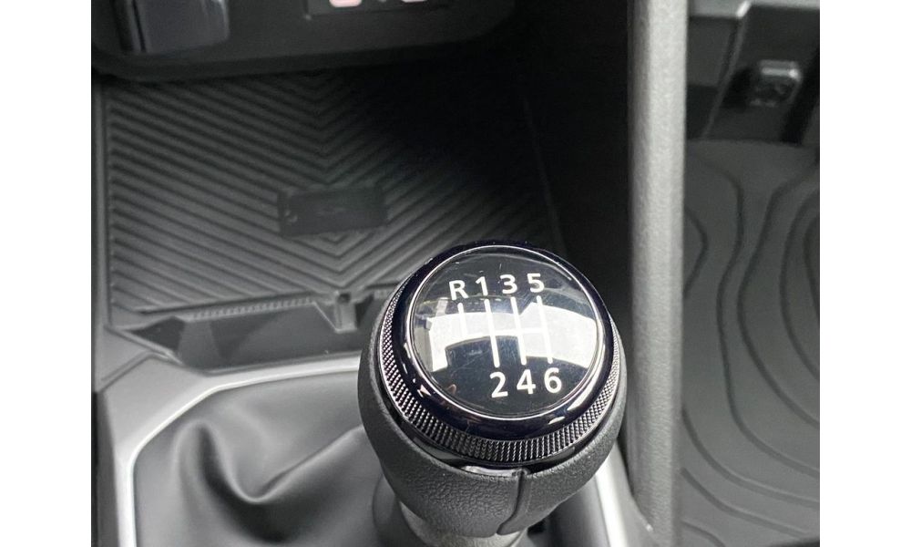 867674