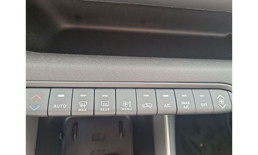 545603