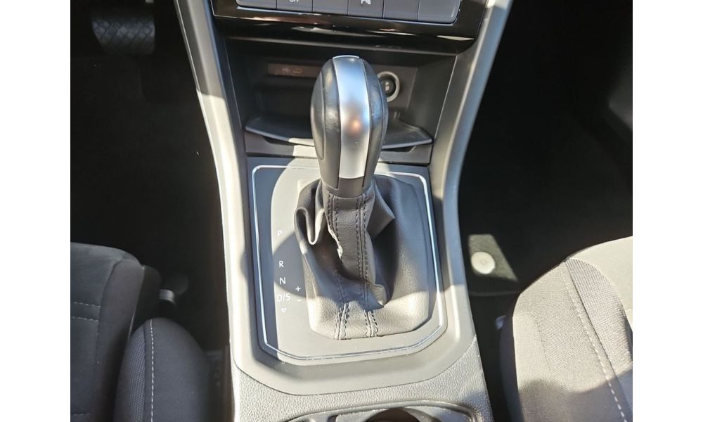 598323