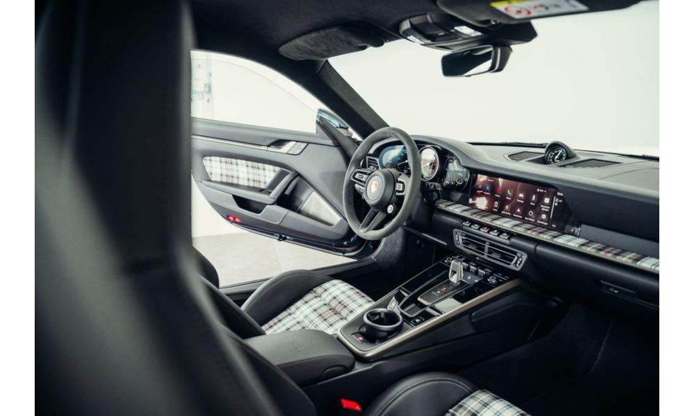 726042