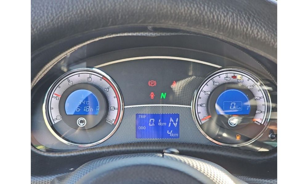 693759