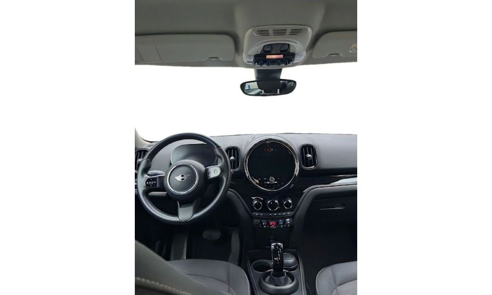 975743