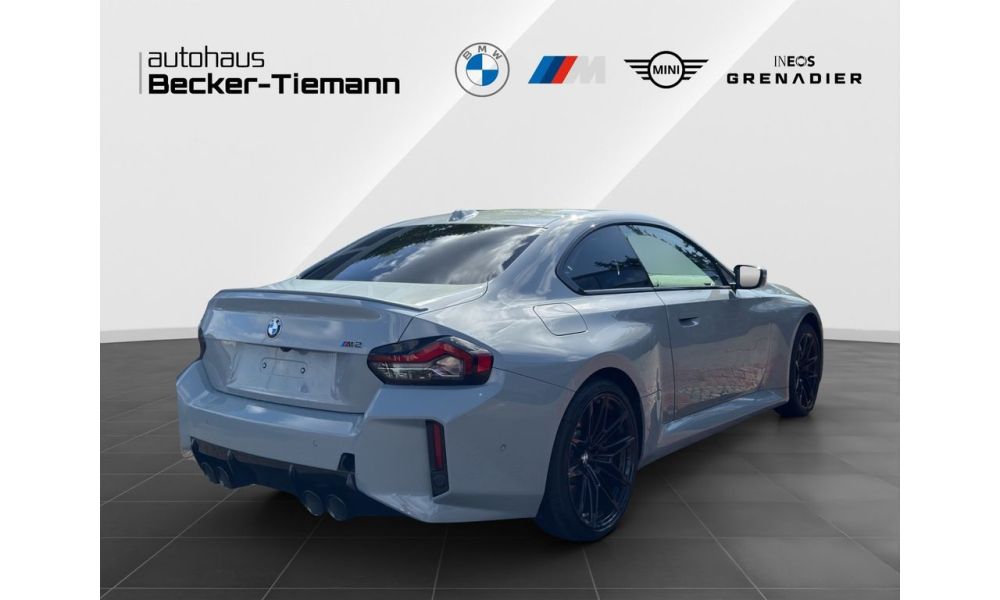 924938