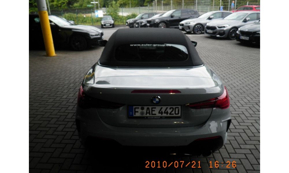 918964