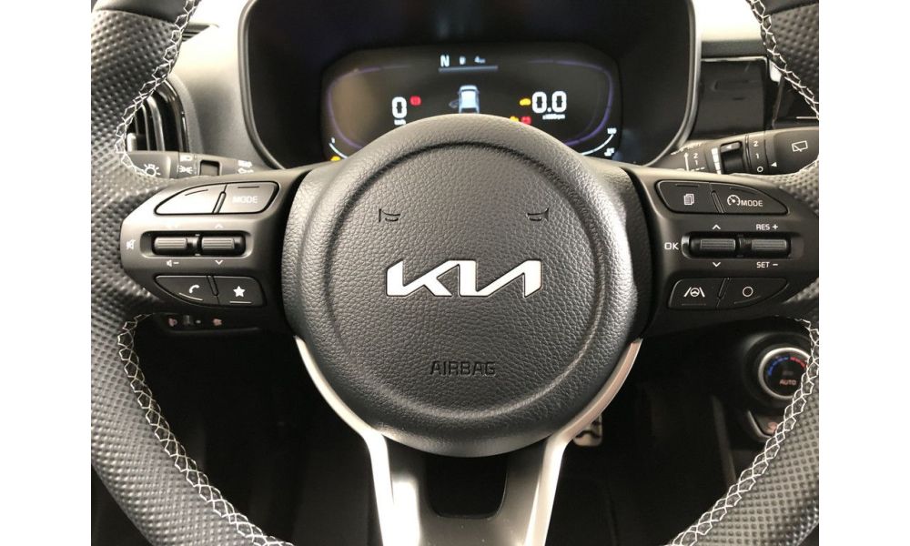 281816