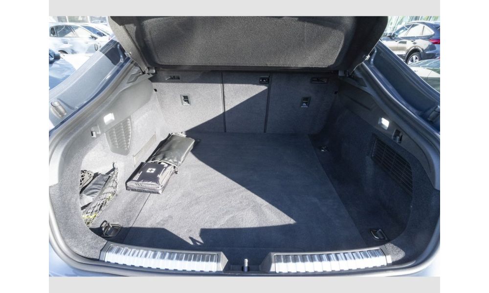 732521