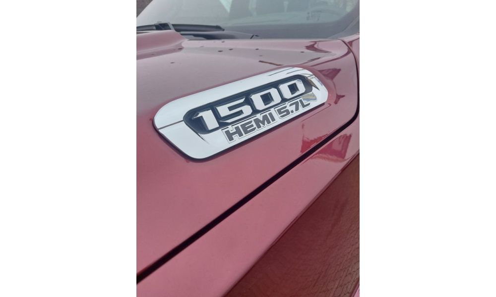 379745