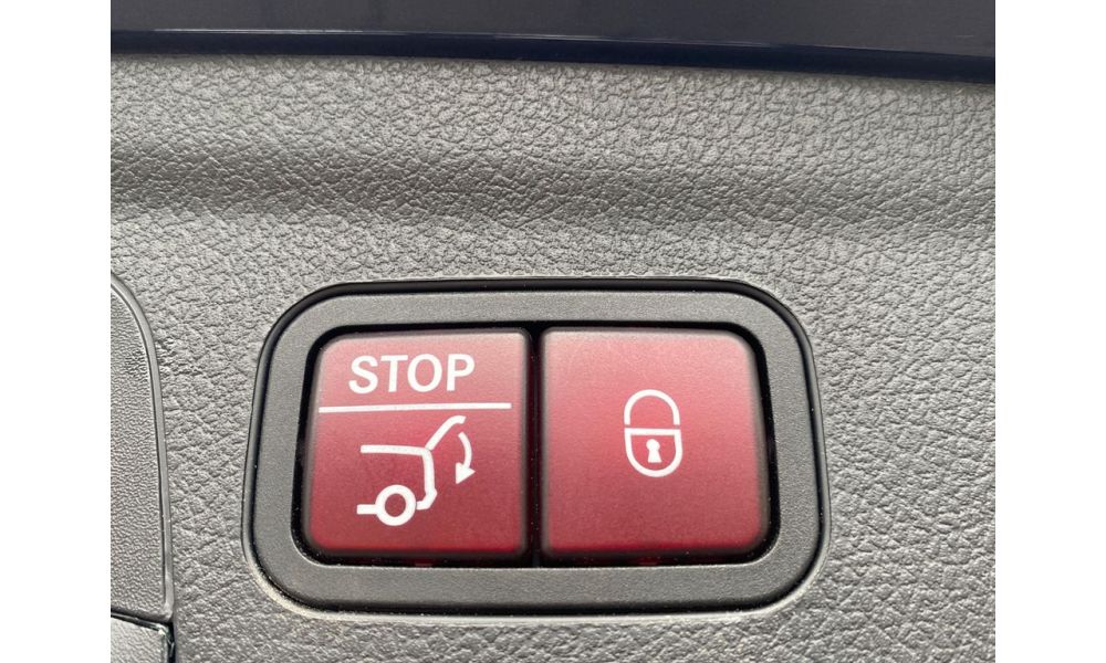 811244