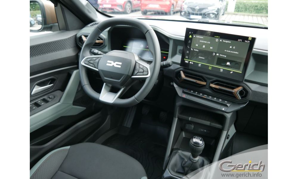 900811