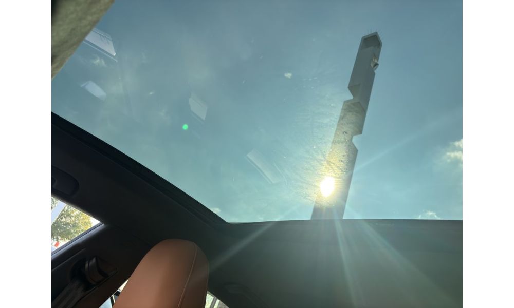 432318