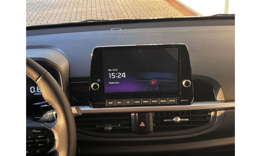 967633