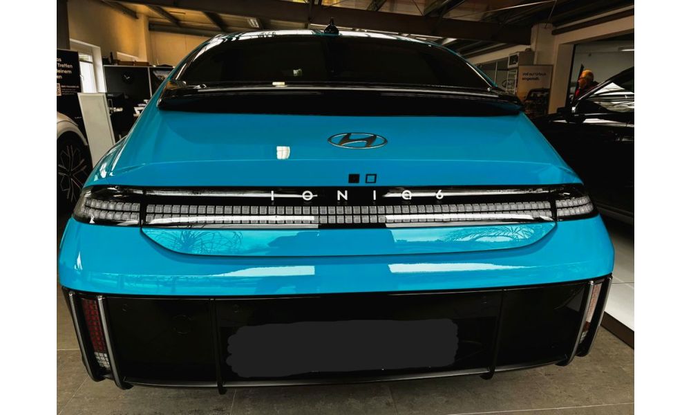 99851