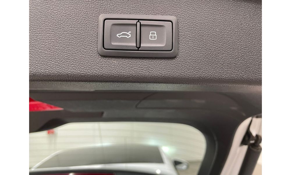 989780