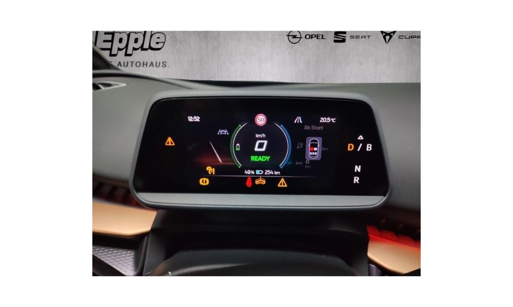 213841