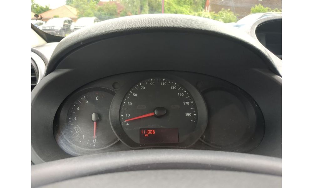 411310