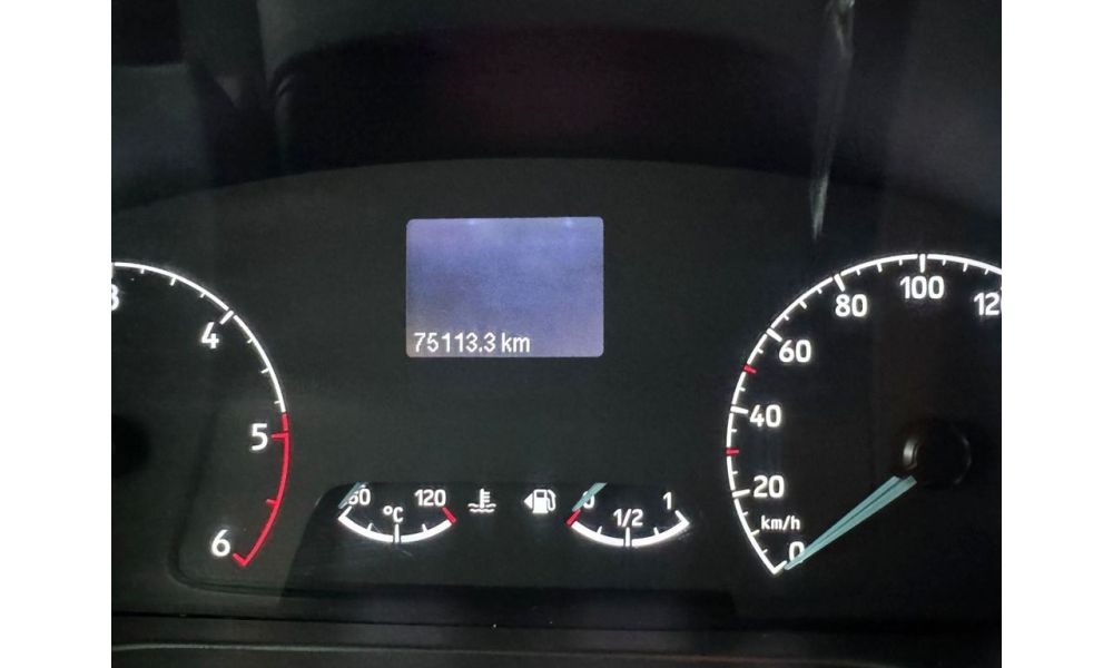 938697