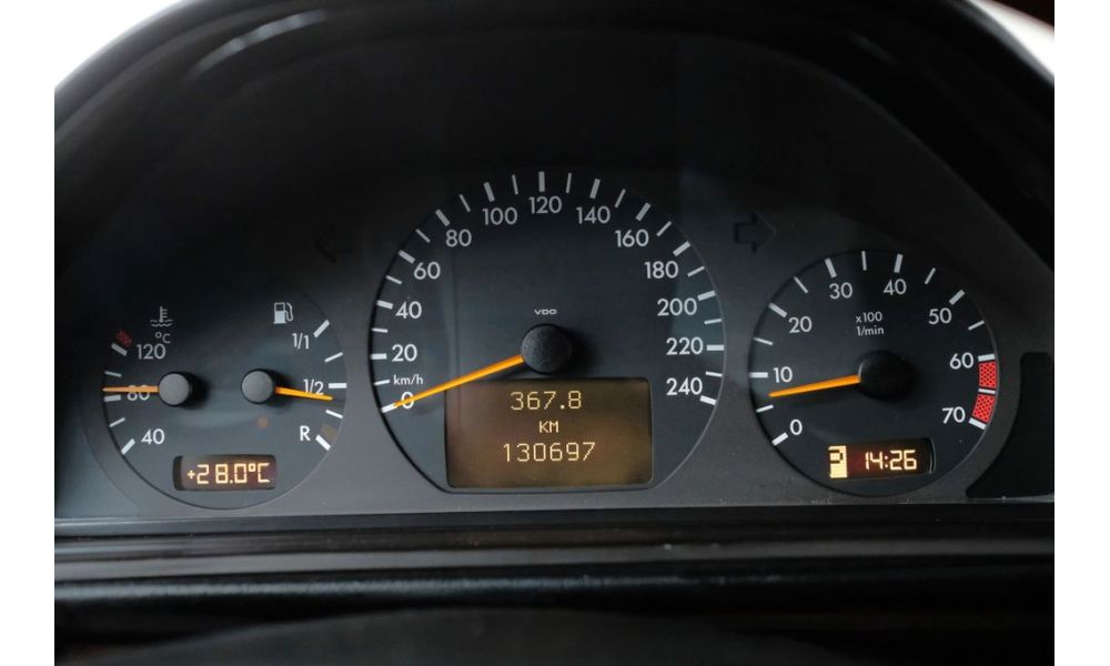 43027