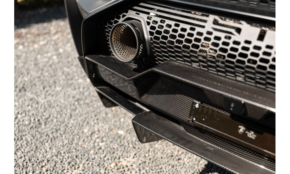 56832