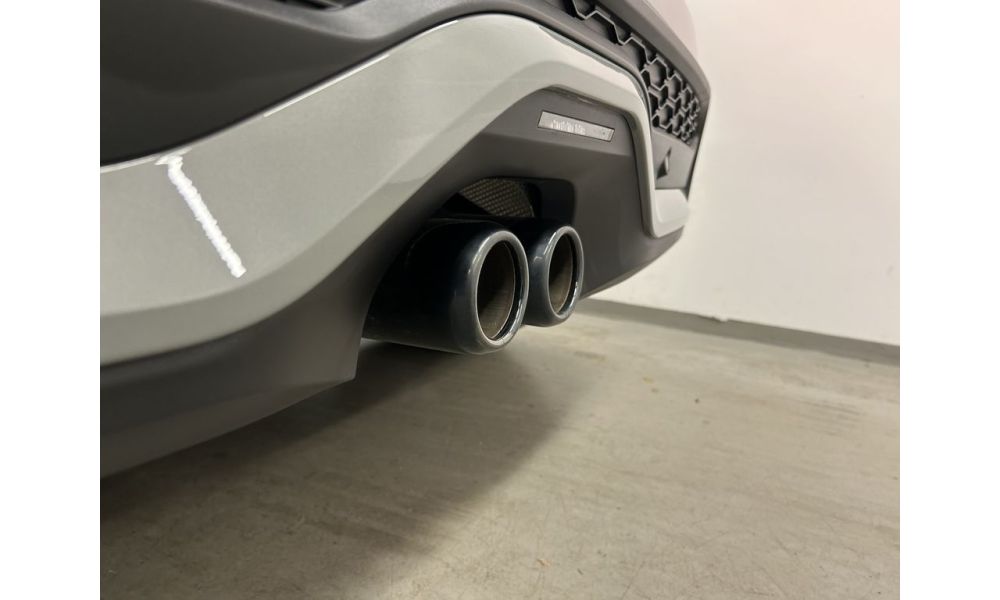 587135
