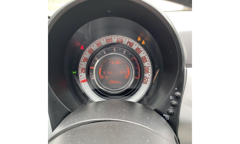 682527