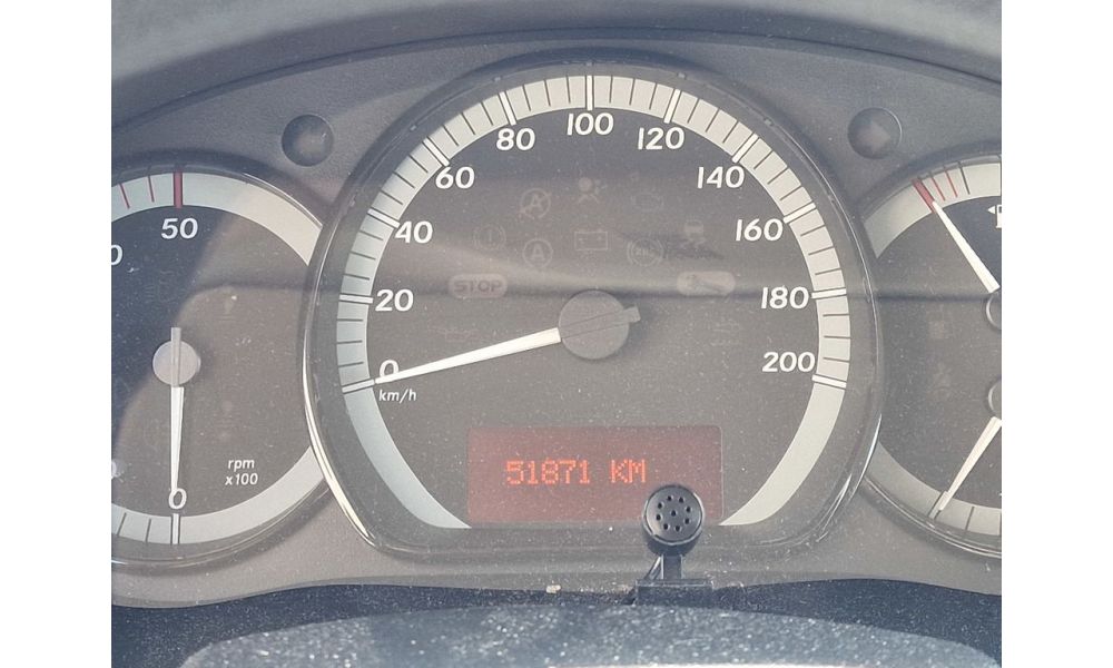 978897
