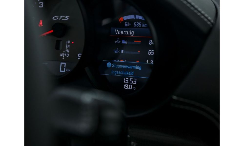 665996