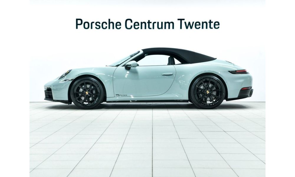 252053